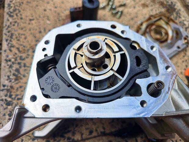 oilpump3.jpg