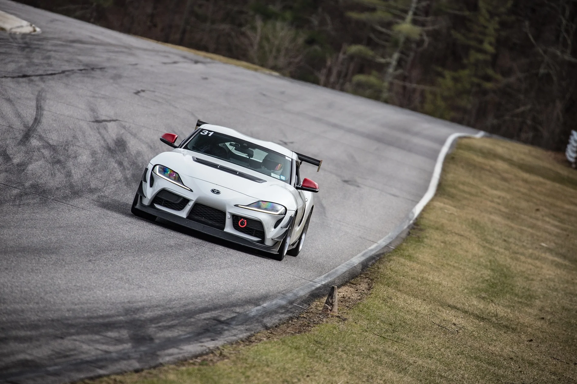 Toyota(White)(7).webp