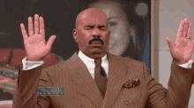 steve-harvey-praise.gif