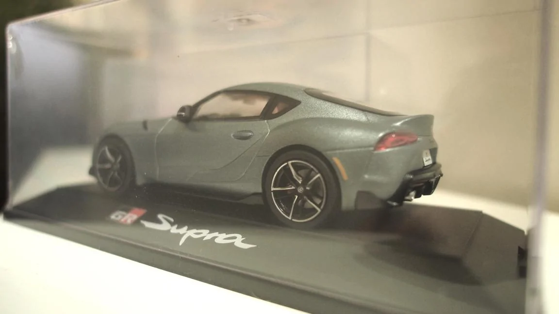 supra2.webp