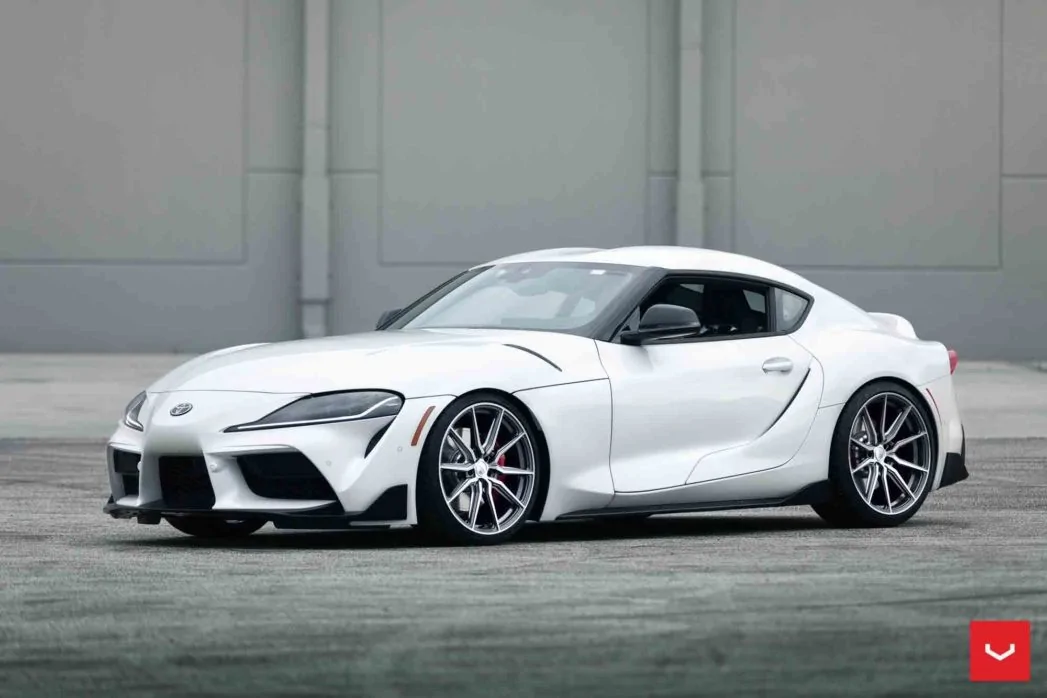 2057199-3-2021-gr-supra-toyota-base-stock-stock-vossen-hf3-gloss-gray.webp