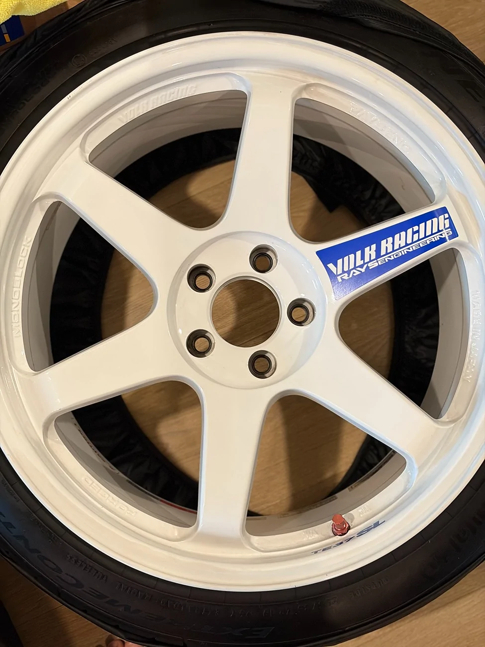 TE37 front 1.webp
