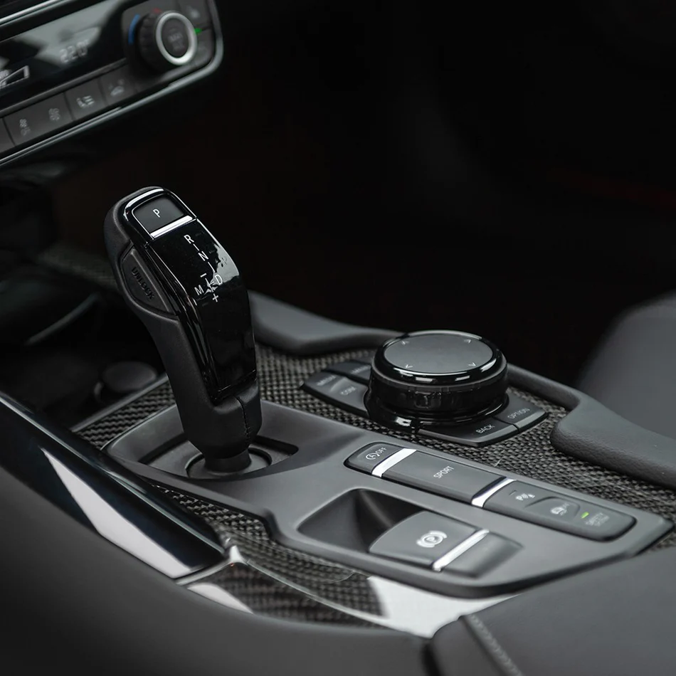 supra-zf8.webp