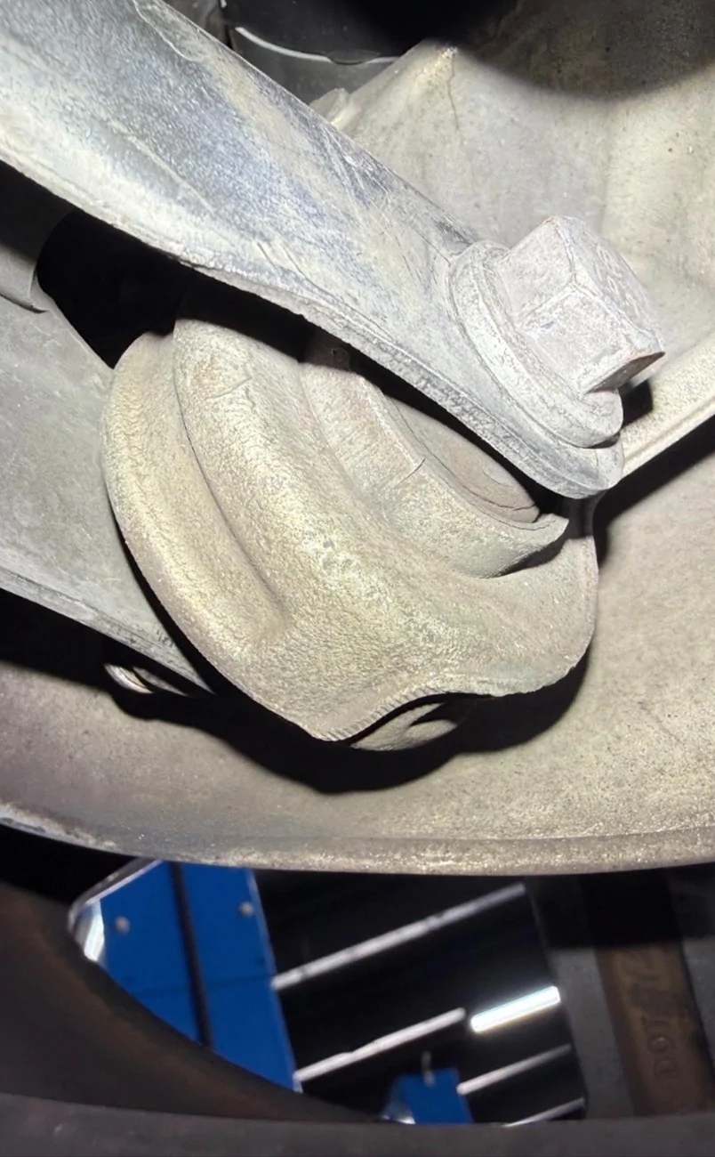 knuckle crack 2.webp