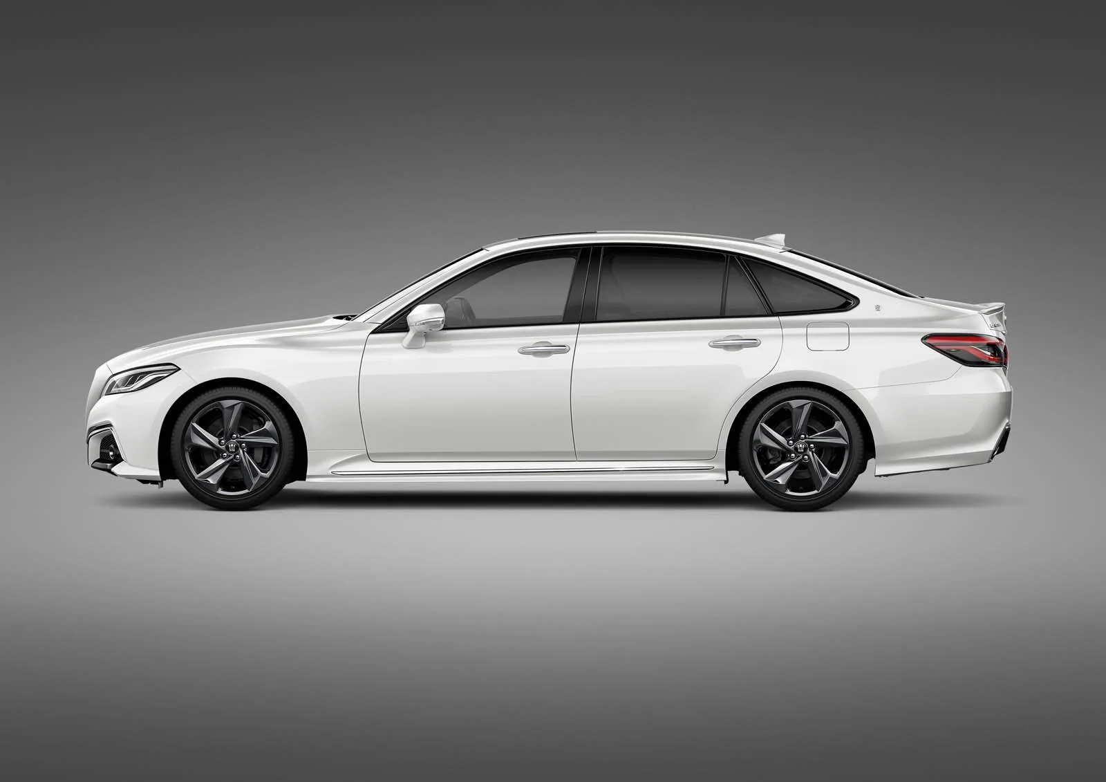 afeec5b5-toyota-crown-concept2.webp