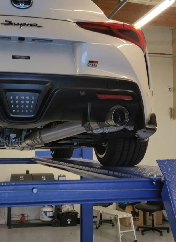 2020-a90-mkv-supra-single-exit-3-5-cat-back-exhaust-by-suprastore-com-track-edition-13.webp
