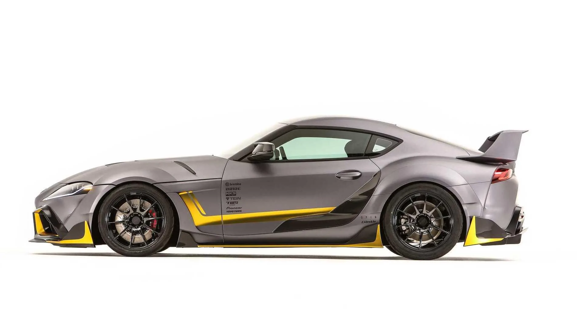 2020-toyota-gr-supra-3000gt-concept.webp