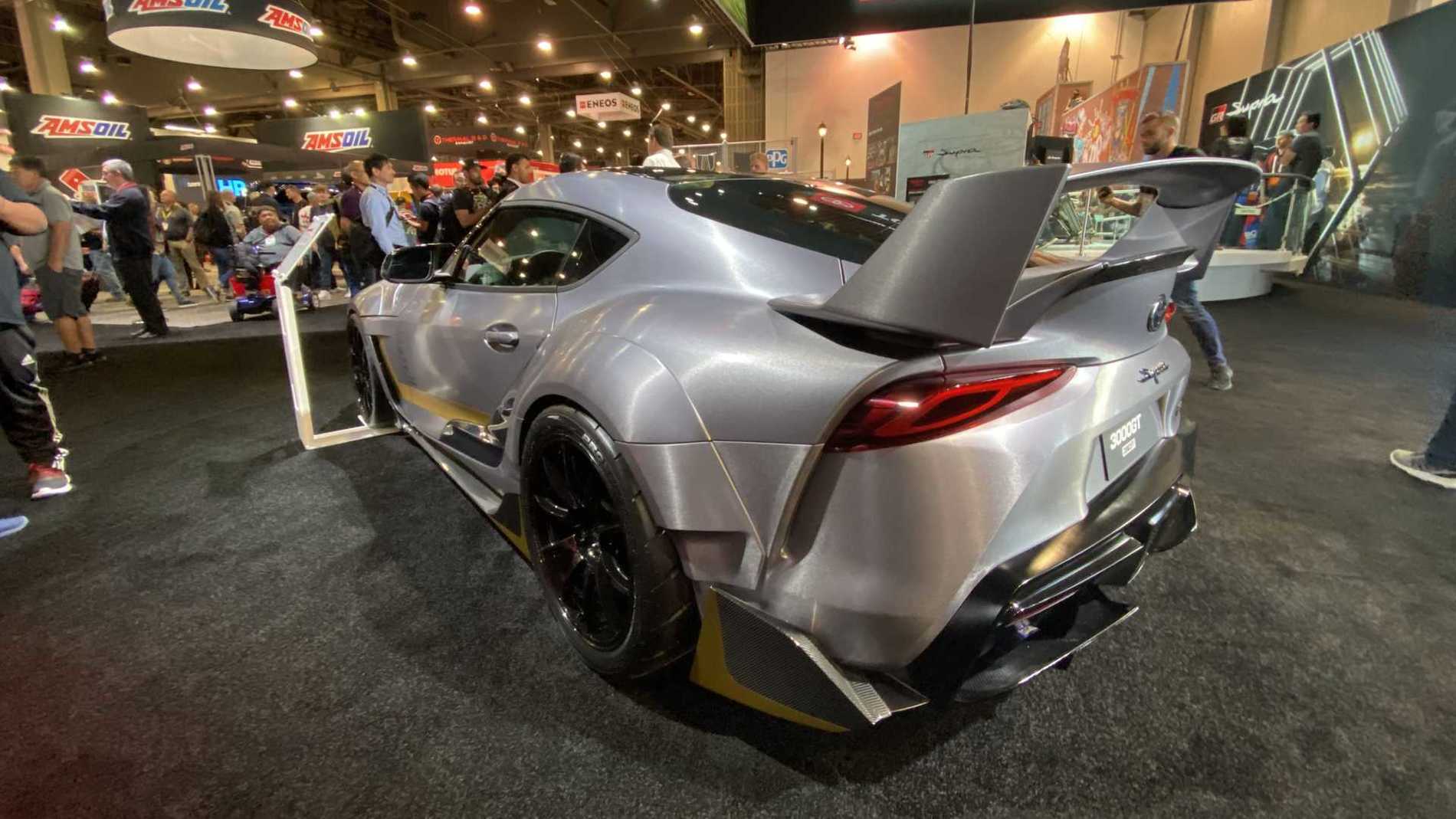 toyota-supra-3000gt-concept-live-image.jpg
