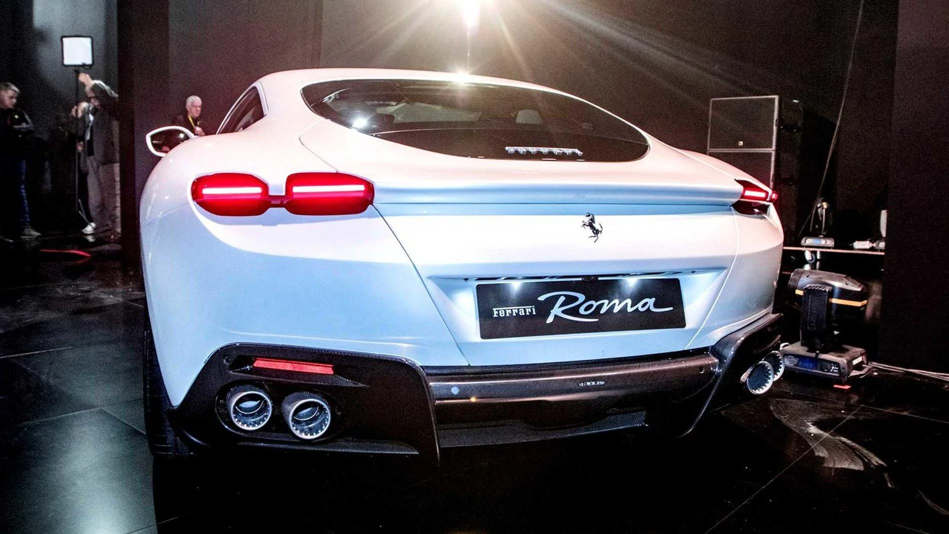 ferrari-roma-le-foto-live (2).webp