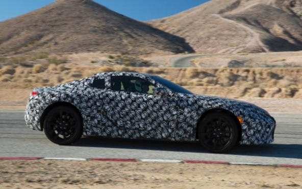 lexus-lf-cc-disguise-side-large_trans++oI_2NJRaZCOt6d-aapOOo_rBiYYutA8qoYIyoSUR6Ko.jpg