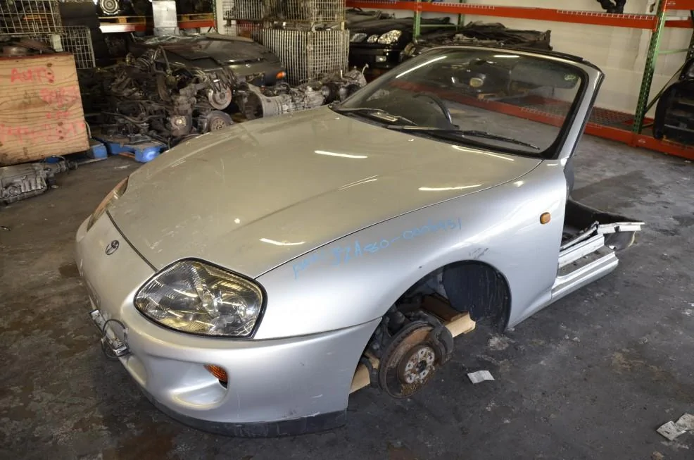 dsc7065-toyota-supra-twin-turbo-targa-top-front-clip-cut-2jzgte-rear-sump.webp