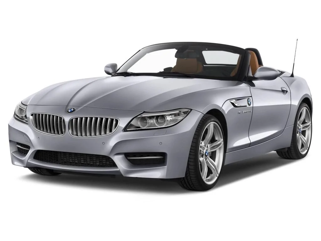 2016-bmw-z4-2-door-roadster-sdrive35is-angular-front-exterior-view_100544610_l.webp