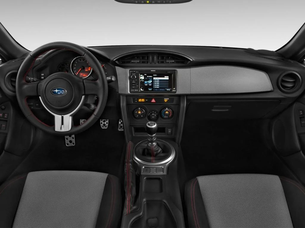 2015-subaru-brz-2-door-coupe-auto-limited-dashboard_100501278_l.webp