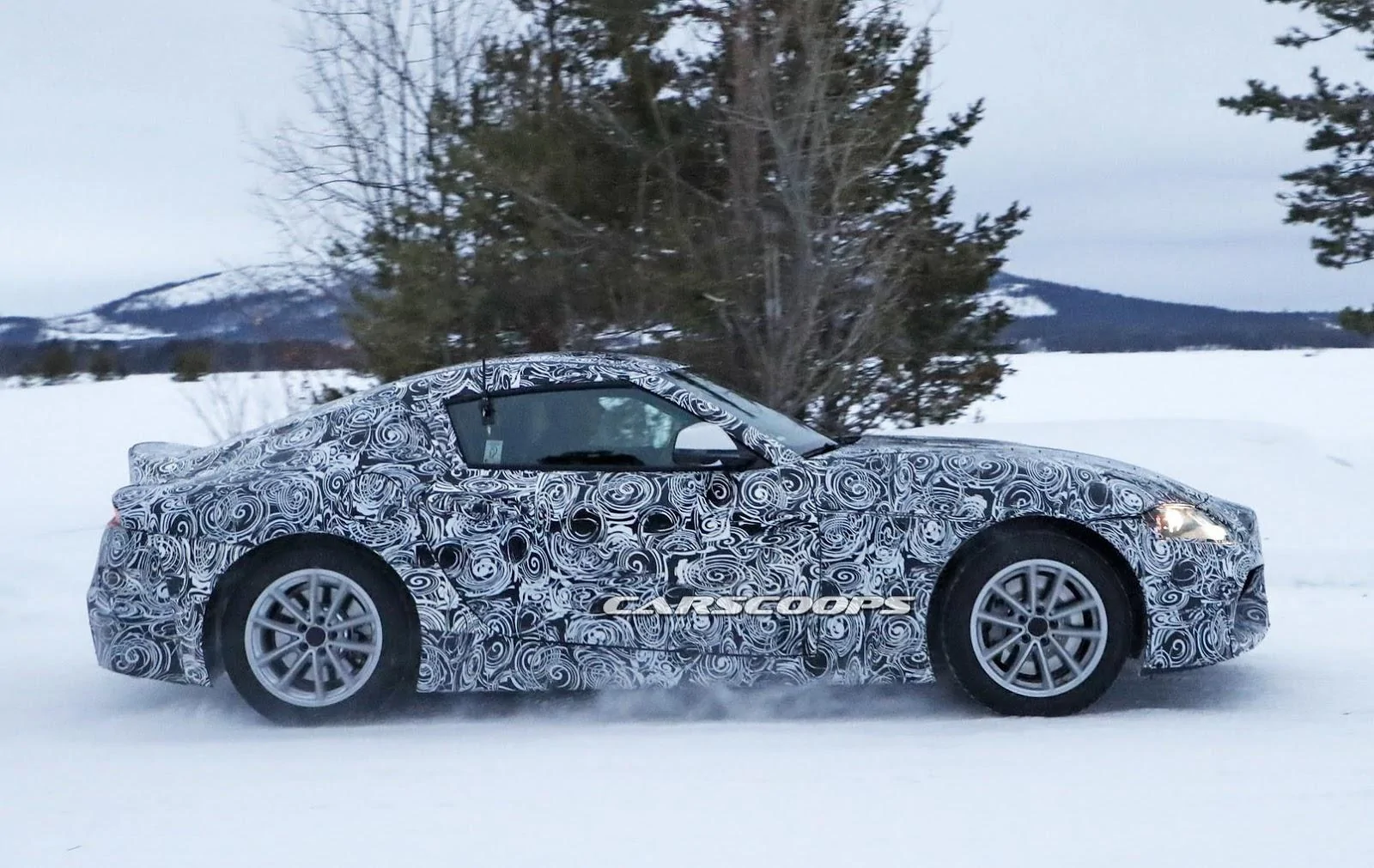 2019-Toyota-Supra-Less-Camo-8.webp