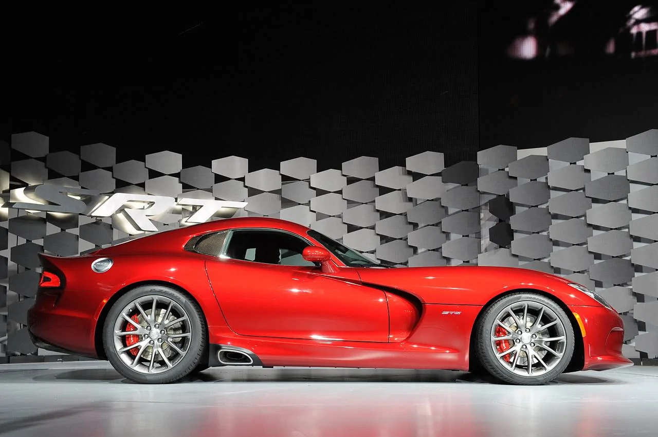2013-srt-viper-2012-new-y-c3a43.webp