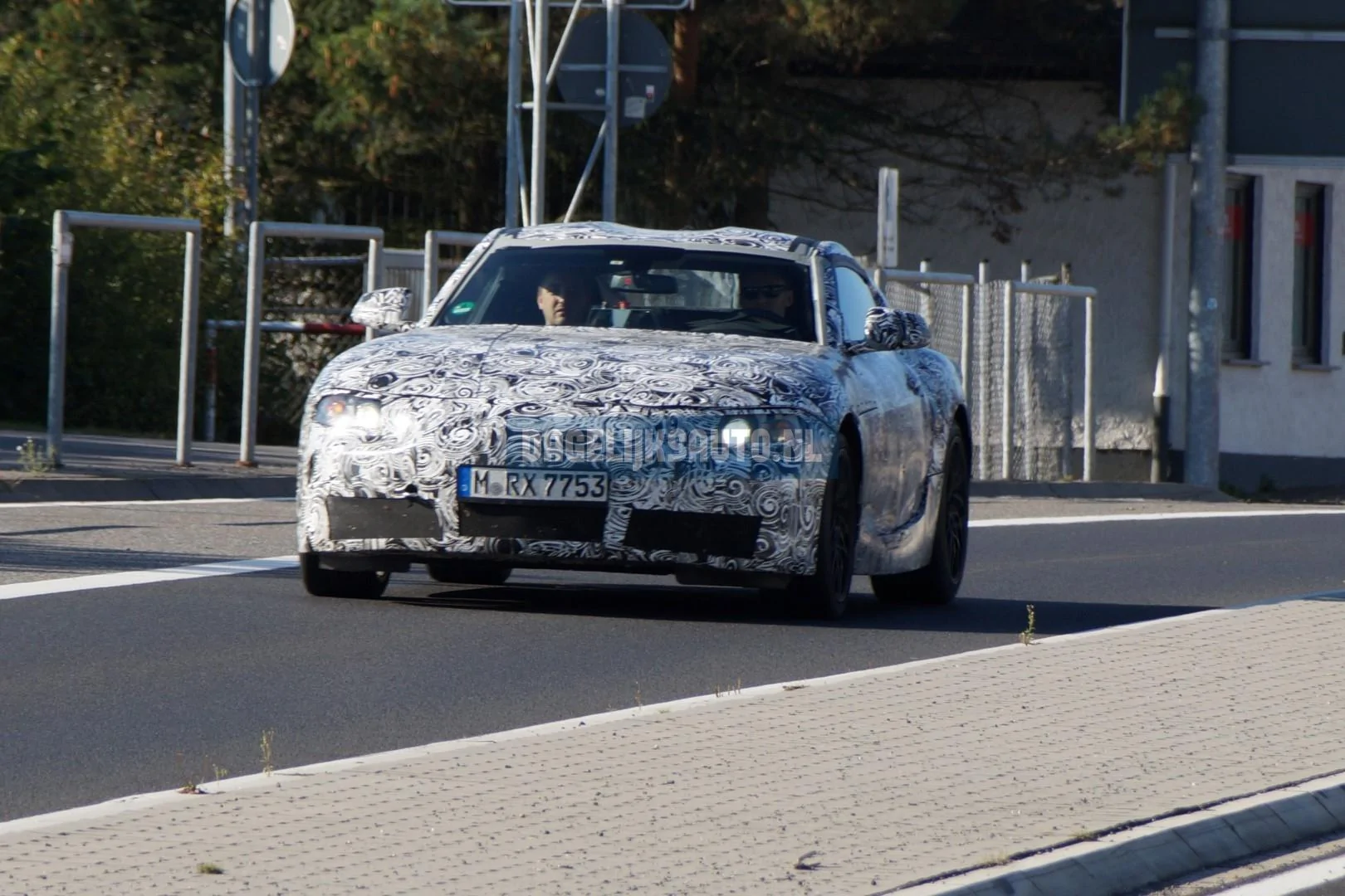 Toyota-Supra-2018-spionage-10.webp