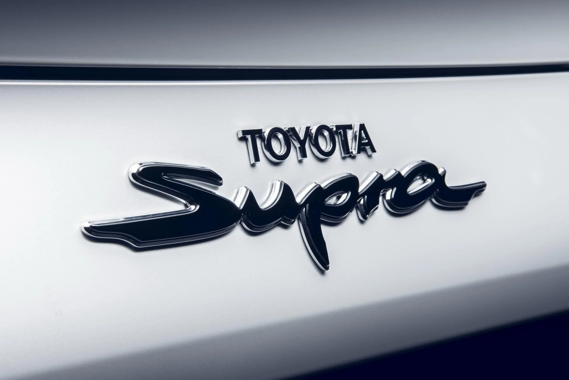 2020-Toyota-GR-Supra-2LT-08.webp