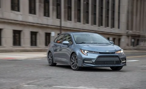 2020-toyota-corolla-101-1557931648.webp
