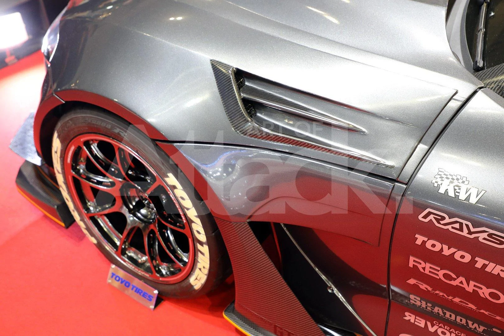 varis.a90.widebodykit11_2000x.webp