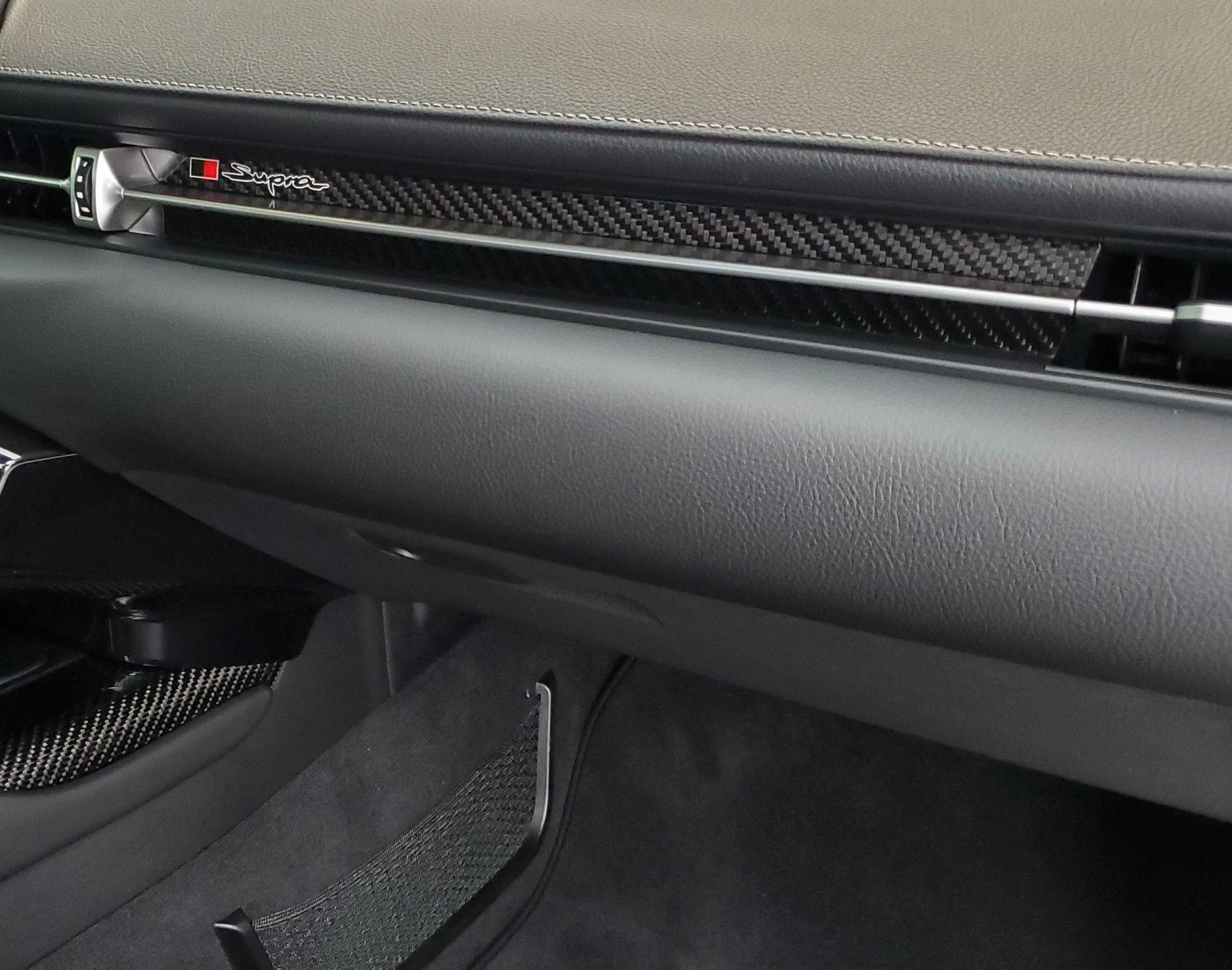 Carbon Dash Inserts closeup 2.webp