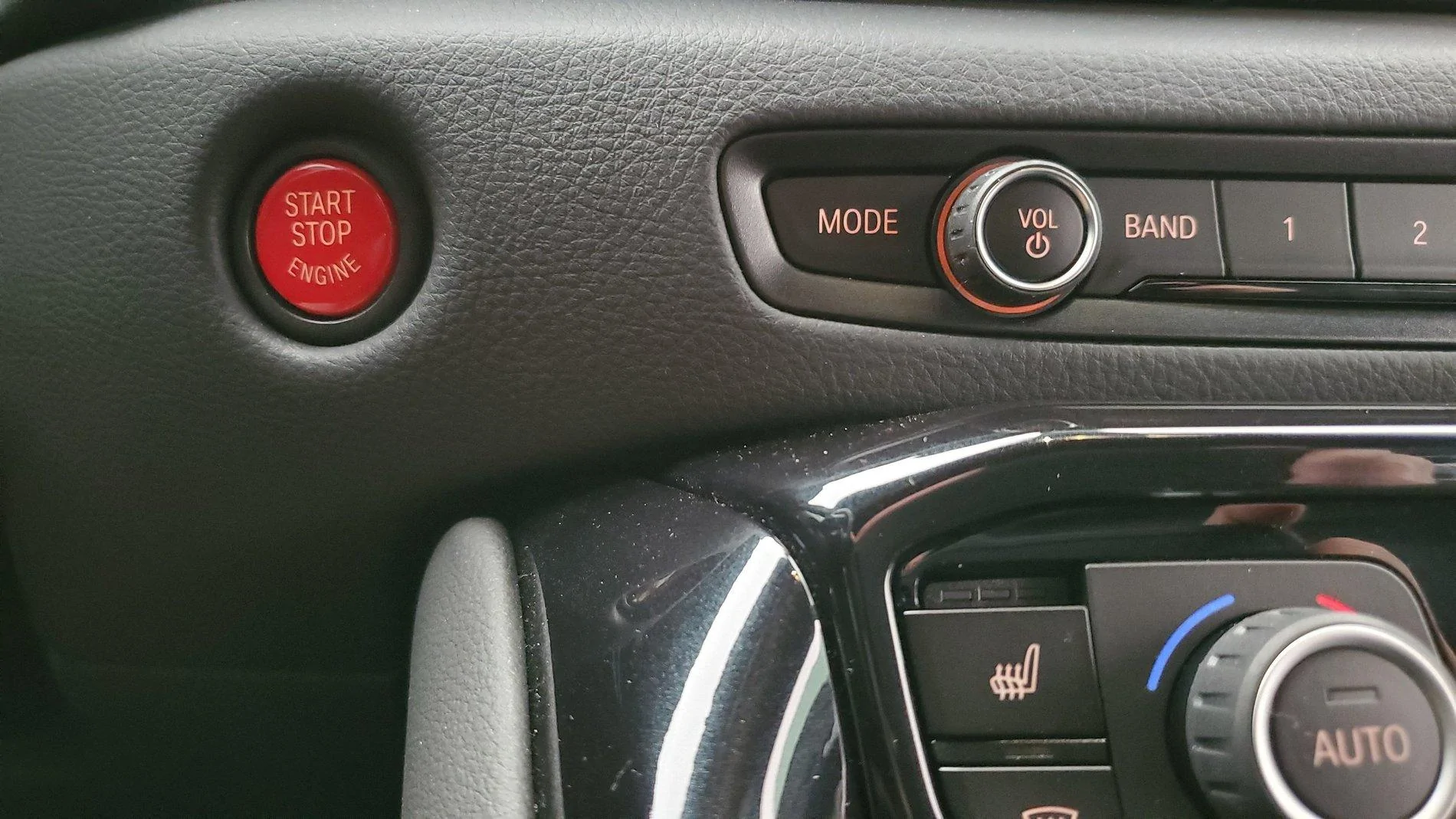 Red start button.webp