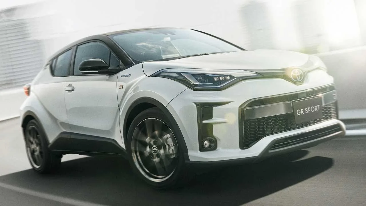 2020-toyota-c-hr-by-gazoo-racing.webp