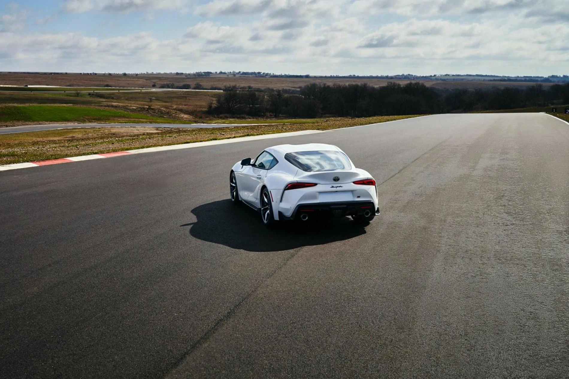 2021-Toyota-GR-Supra-3.0-Premium-5.webp