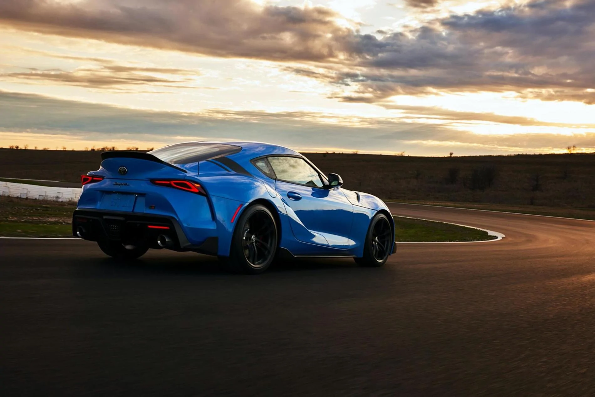 2021-Toyota-GR-Supra-A91-Edition-7.webp