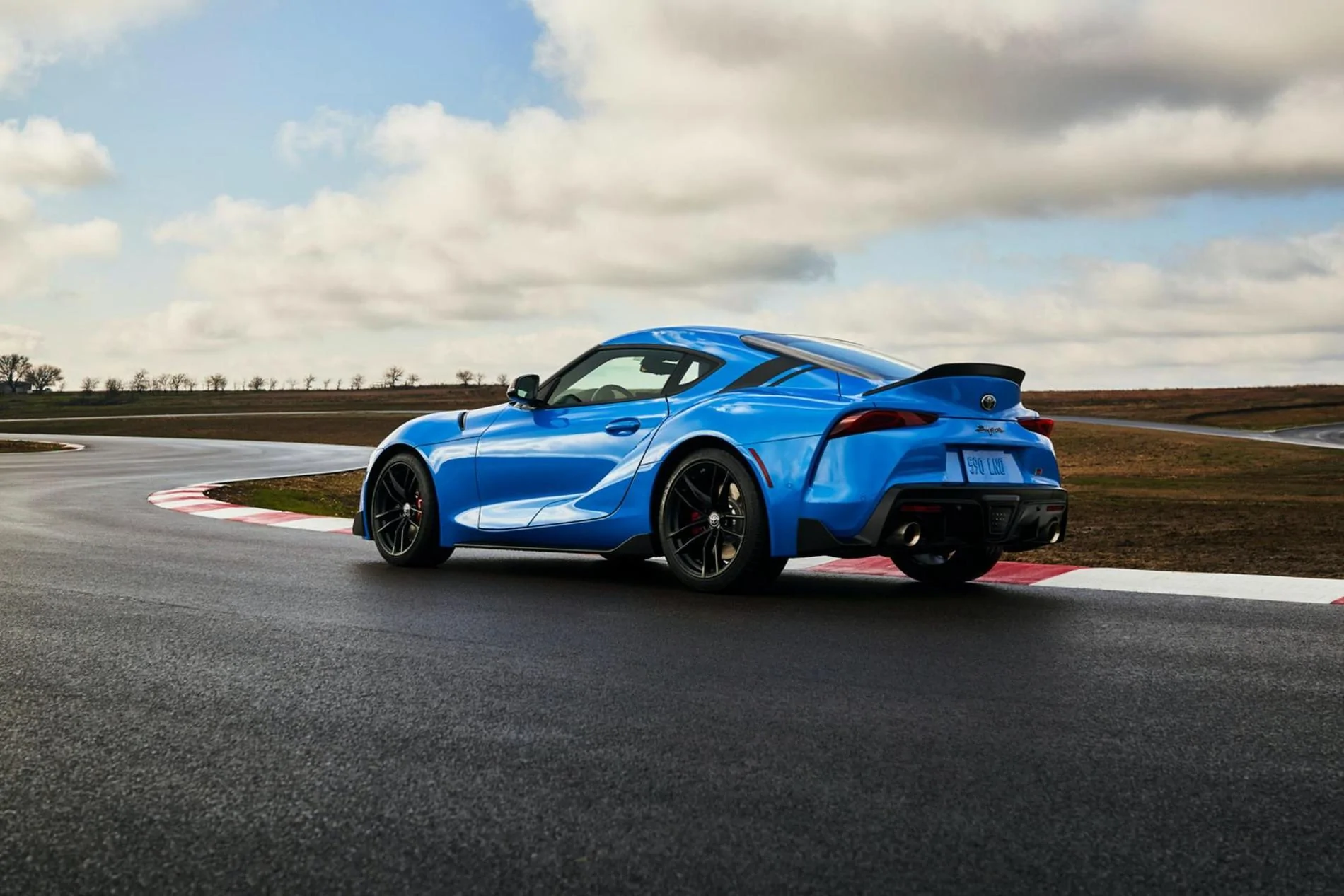 2021-Toyota-GR-Supra-A91-Edition-14.webp