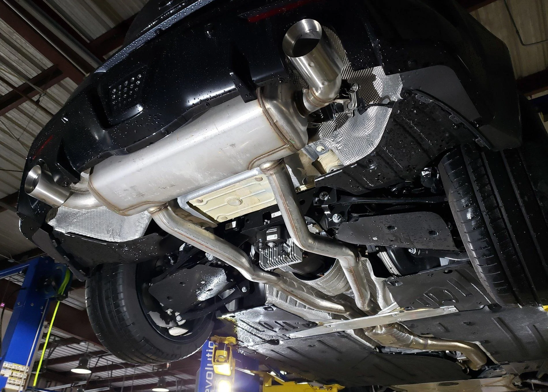 Stock exhaust 2.webp