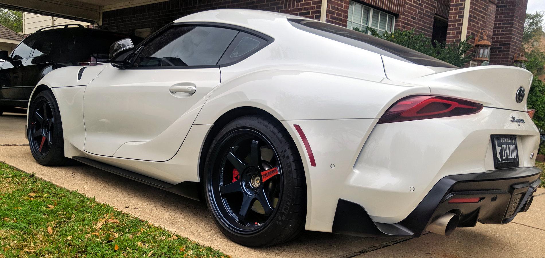 SUPRA_Magblue.jpg