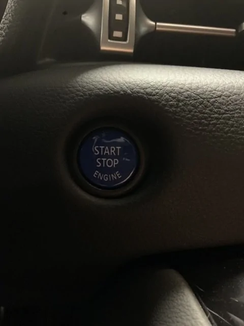 blue button.webp