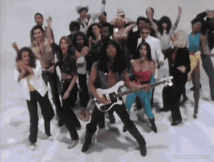 11UuWU7rz1G55m.gif