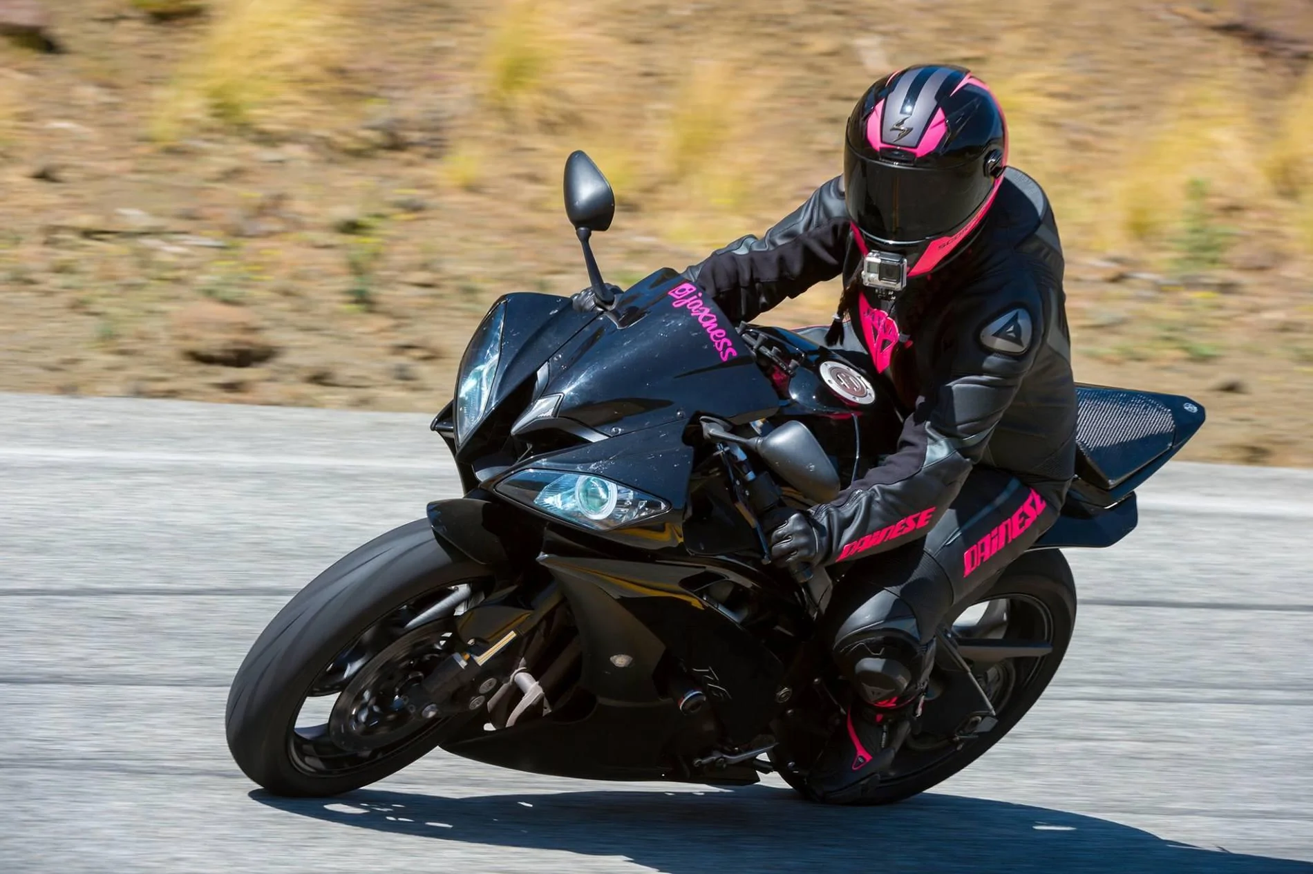 r6.webp