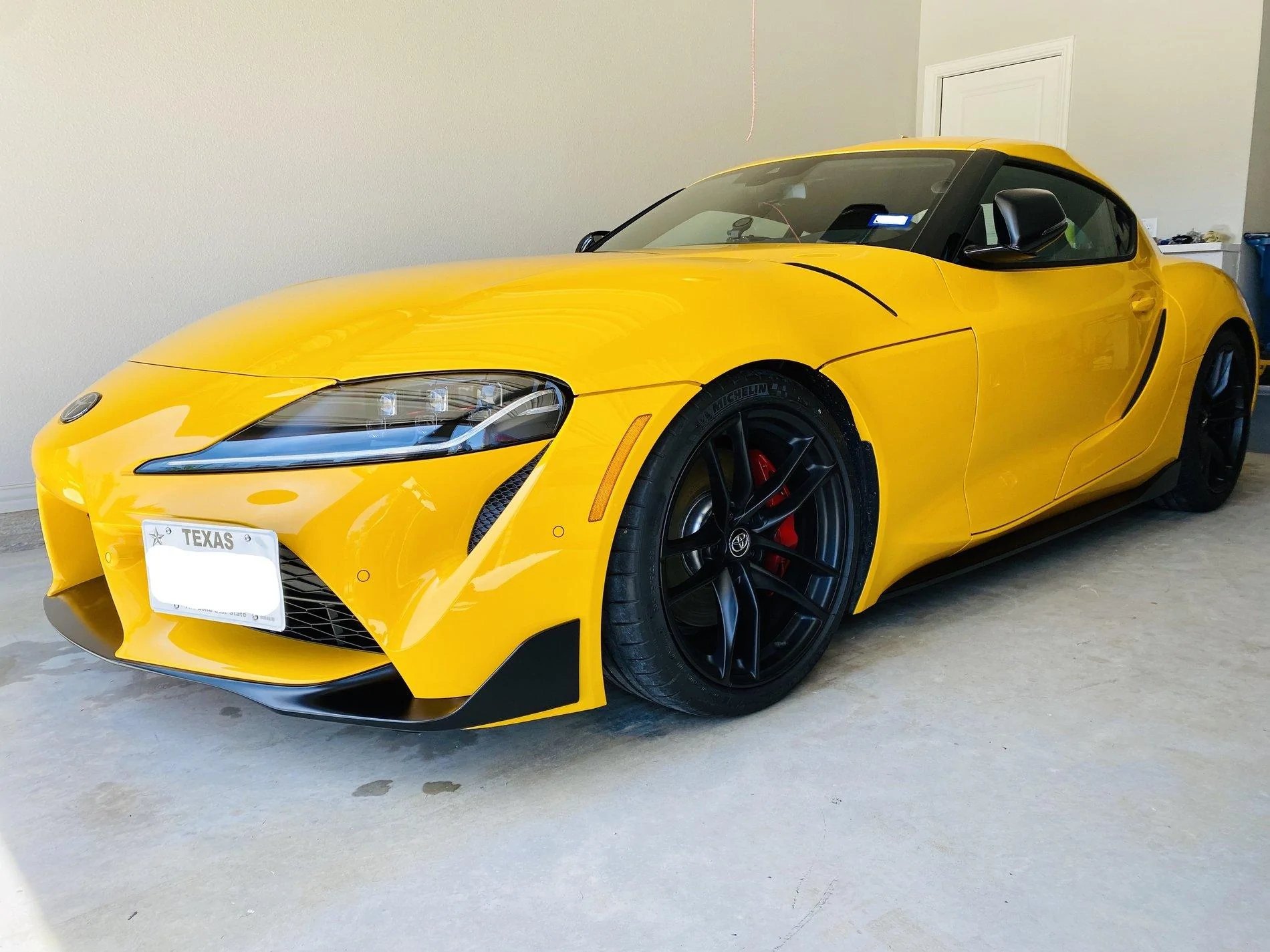 Supra Garage Jm_.webp