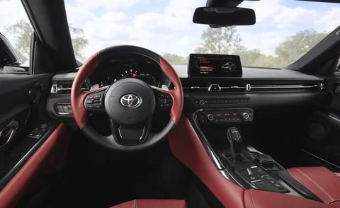 2020-supra-launch-interior-01-1547311816.webp