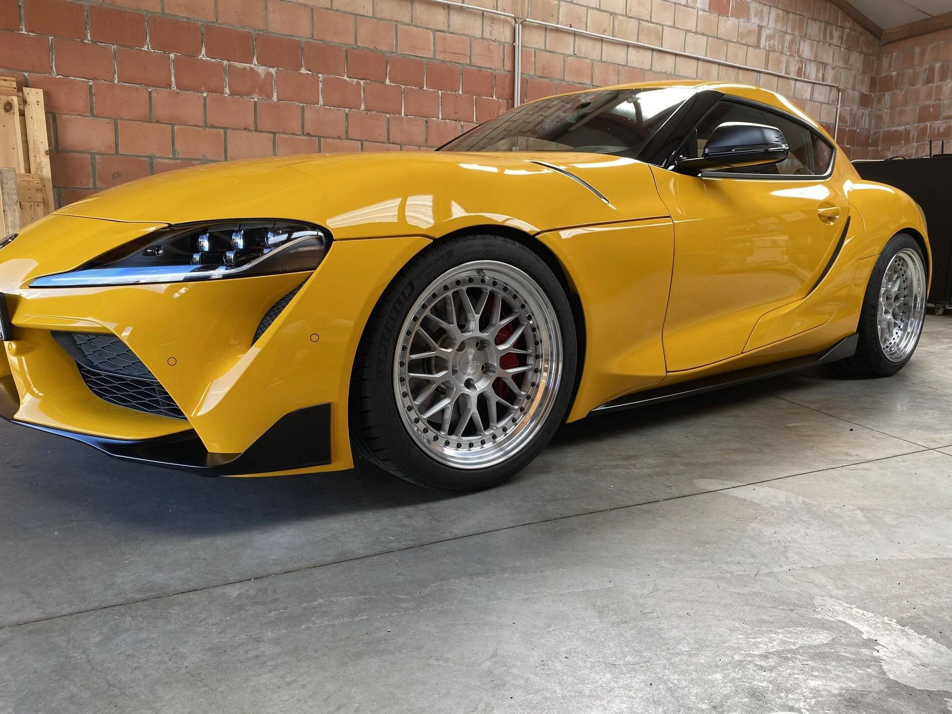 rs6bXws.webp