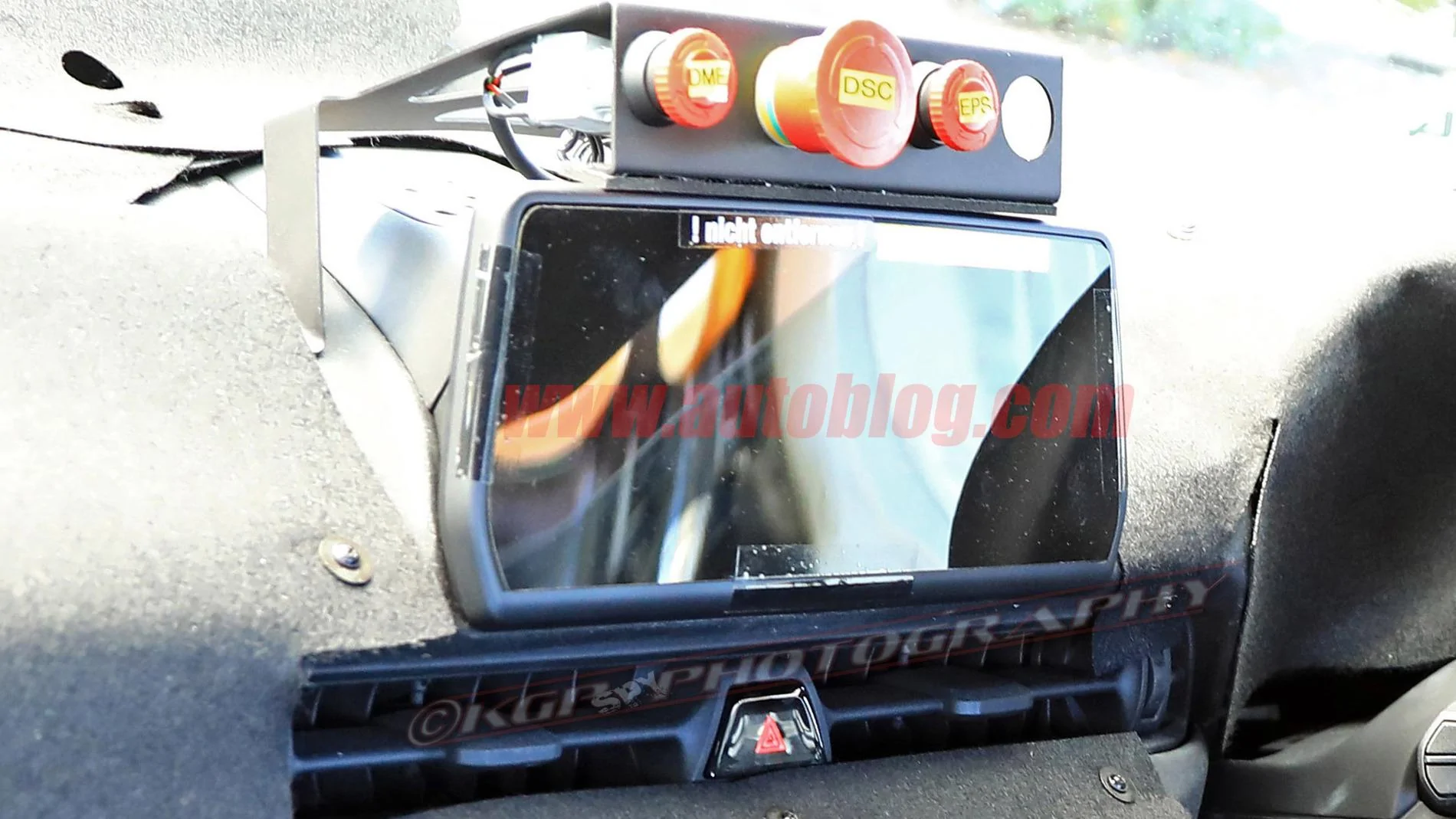 supra-interior-s04-kgp-ed-copy-1.webp