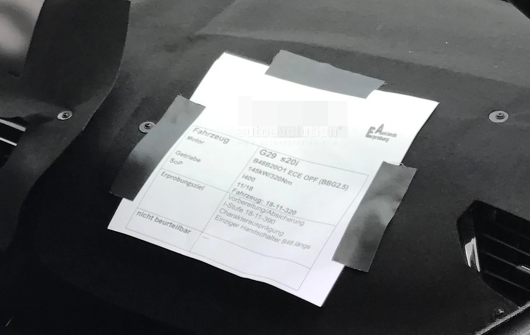 2018-bmw-z4-s20i-interior-spyshots-reveal-specs-and-6-speed-manual-gearbox_3.webp