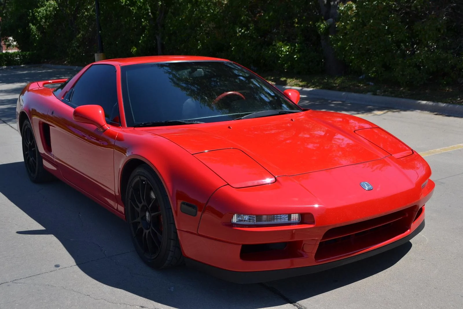 honda-nsx-coupe-na-1998-wallpaper-204650.webp
