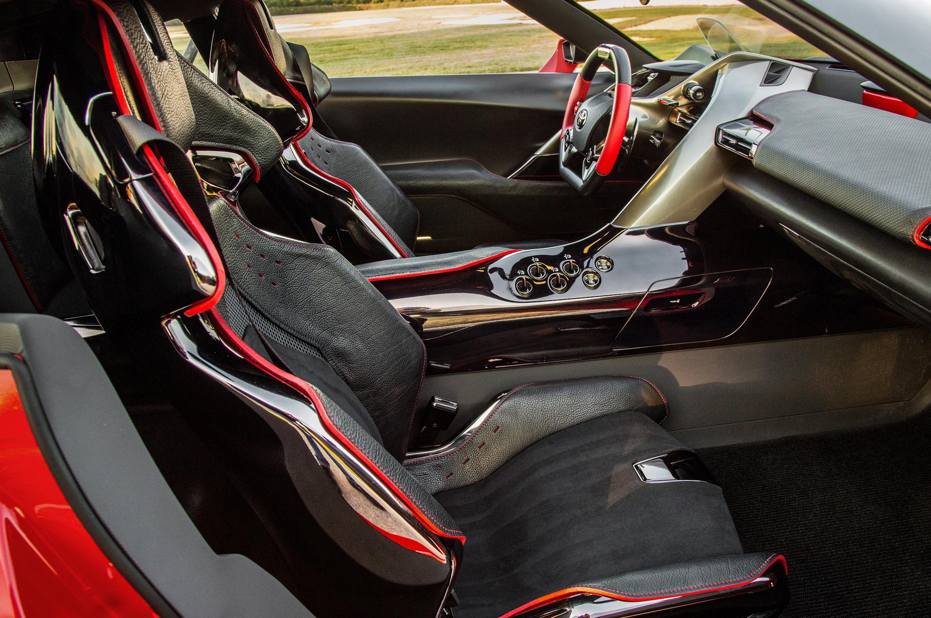Toyota-FT-1-interior-02.jpg