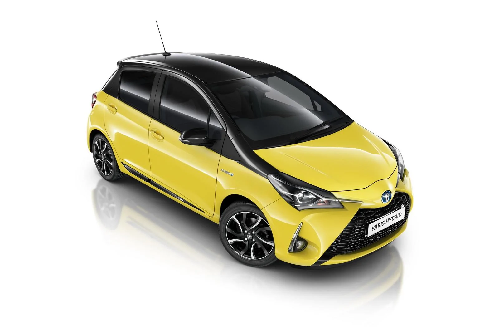 Yellow-Yaris.webp