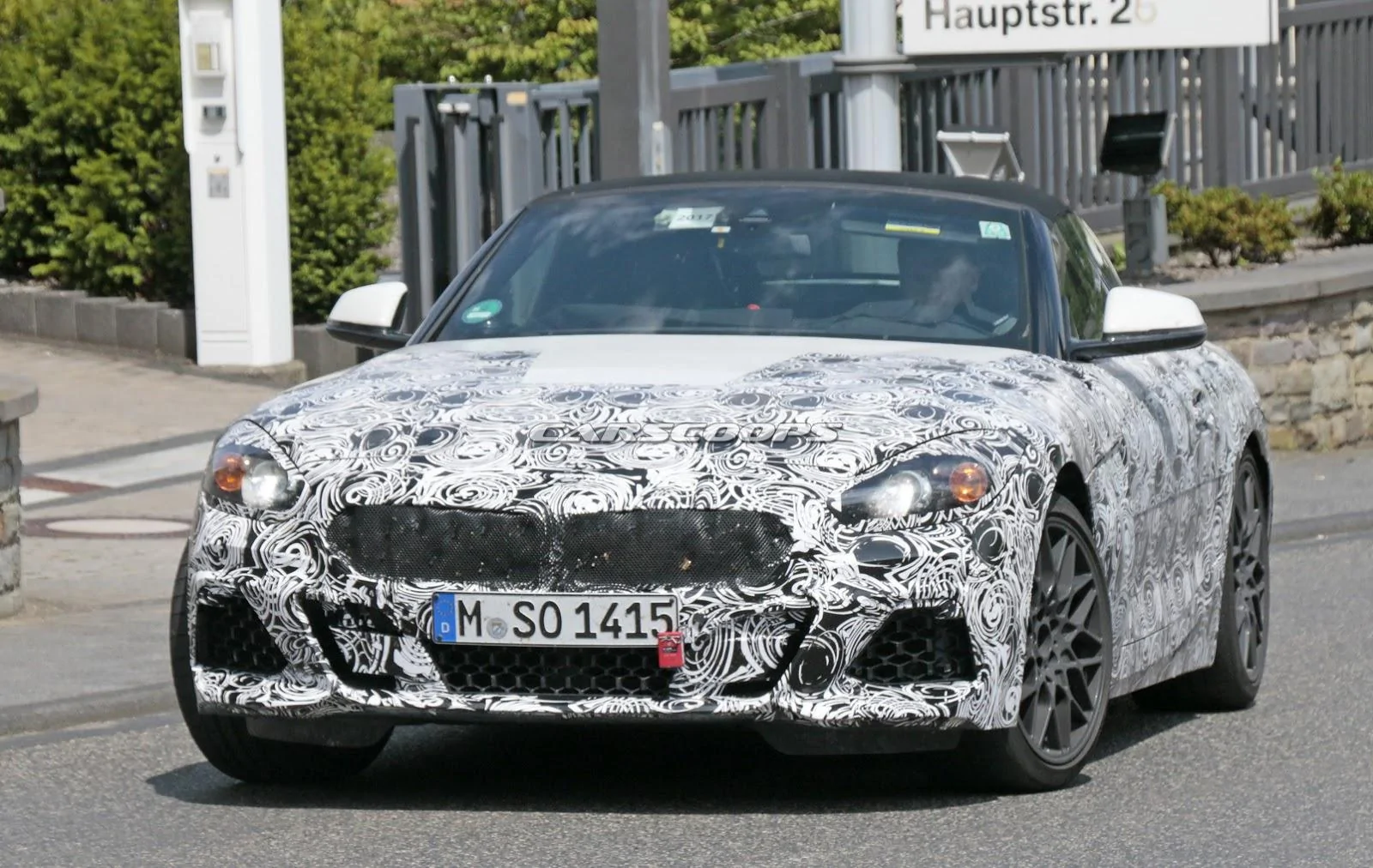 bmw-z4-latest-spyshots-2.webp