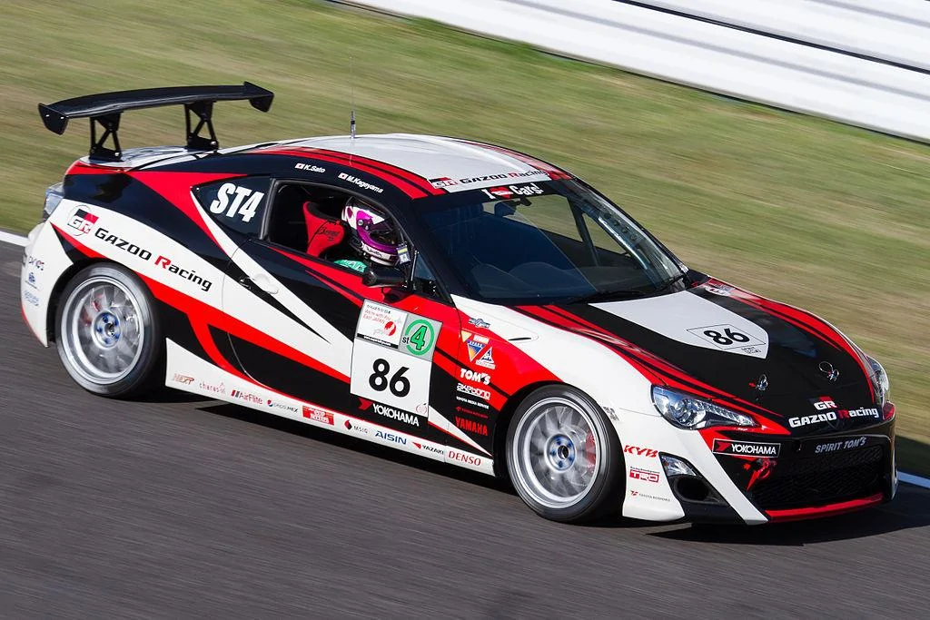 1024px-Gazoo_Racing_Toyota_86_2012_Super_Taikyu_Suzuka_300km.webp
