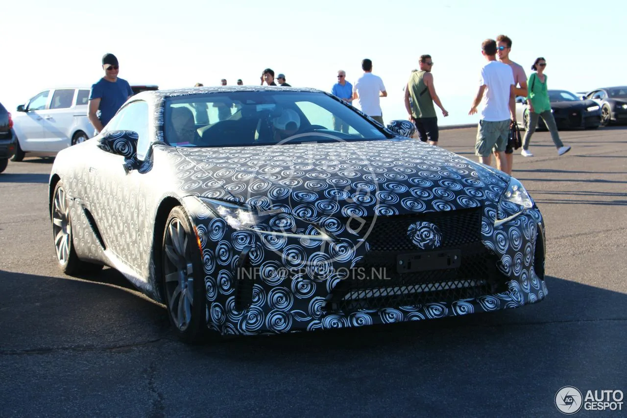 lexus-lc-500-c768615082016132332_4.webp