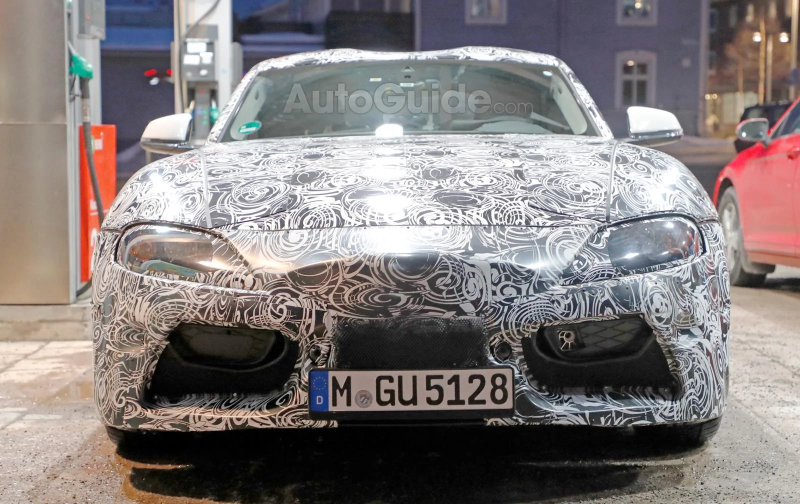 toyota-supra-spy-photos-02.webp