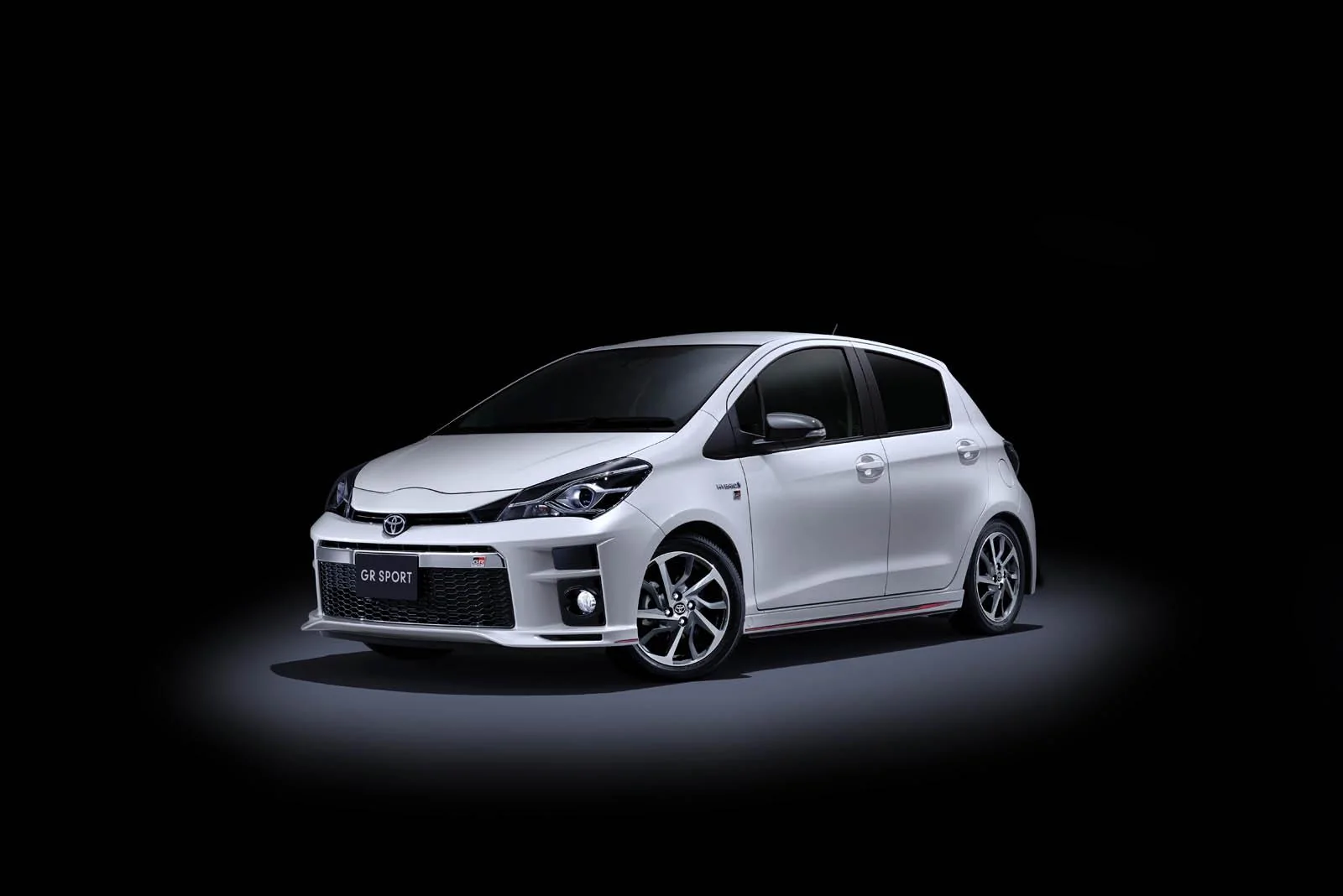 toyota-gr-20170919_01_10.webp