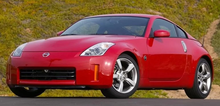 images_nissan_350z_2007_7_800x600.webp
