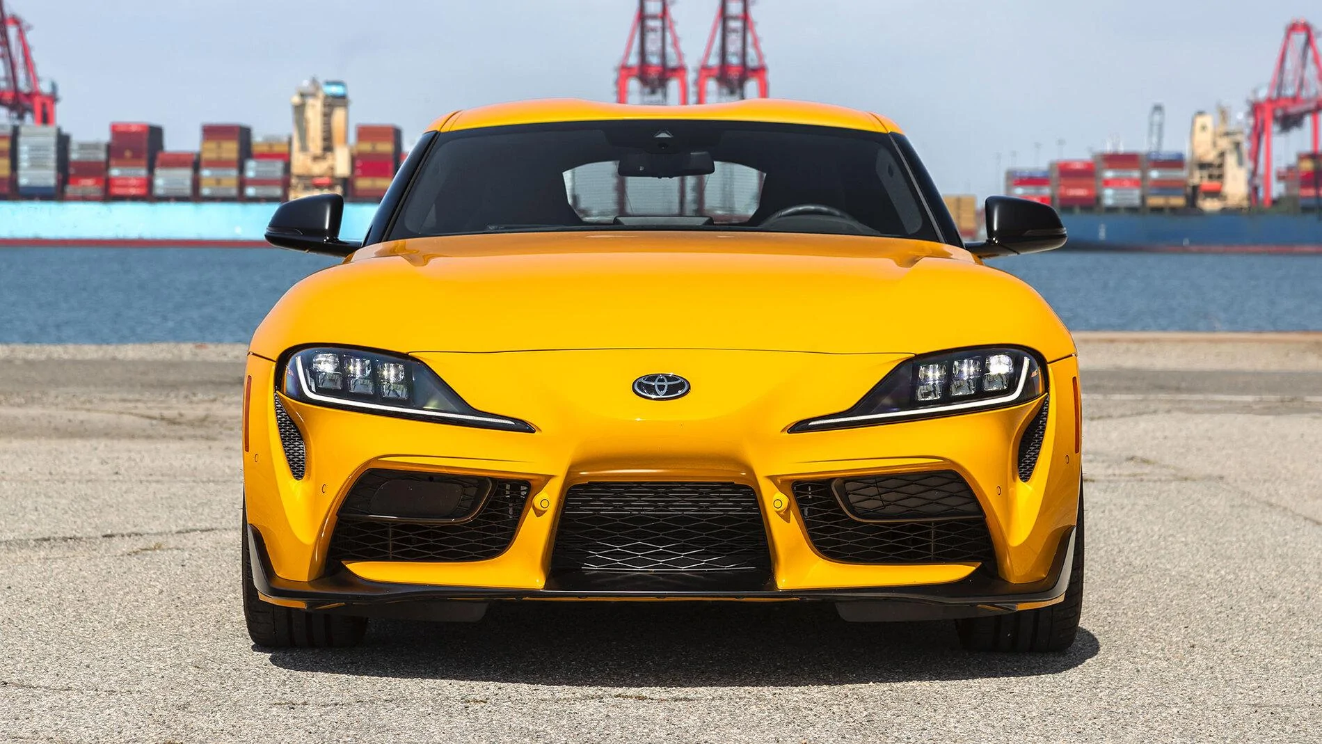 2020-Toyota-GR-Supra-70.webp