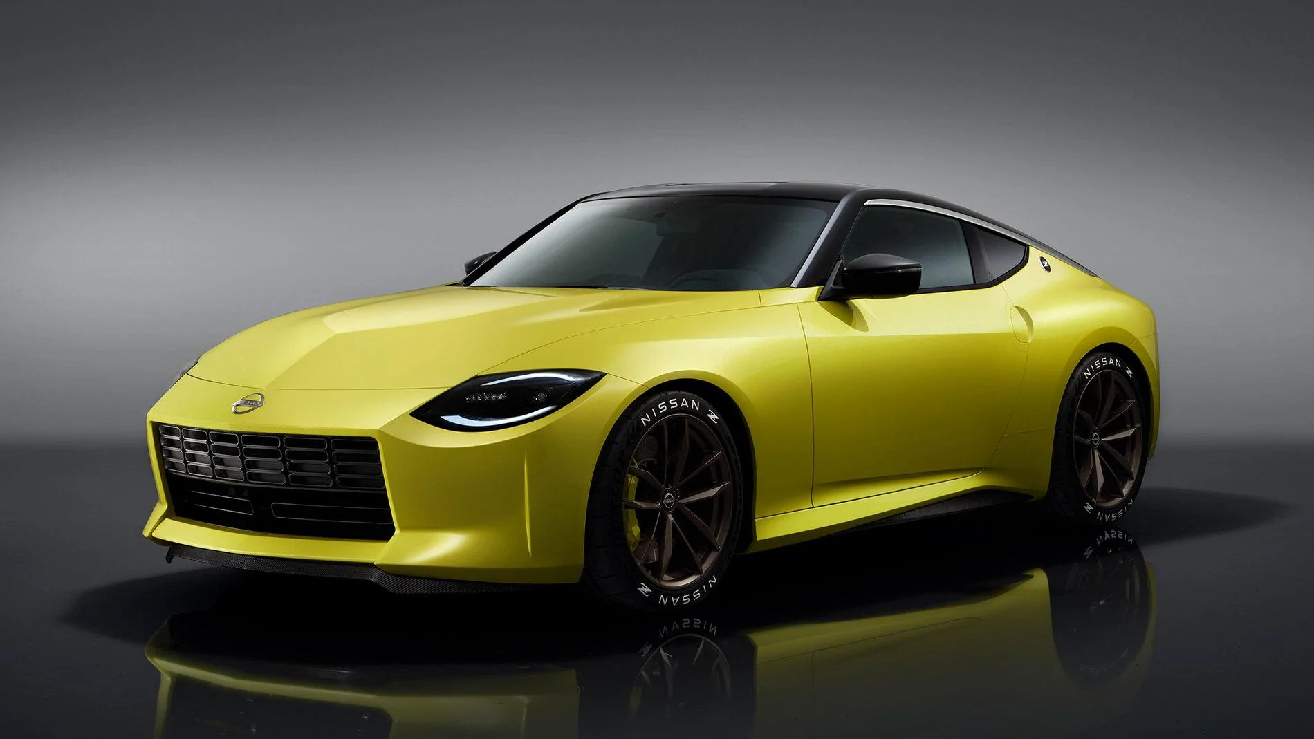 Nissan-Z-Proto-front-three-quarter-2.webp